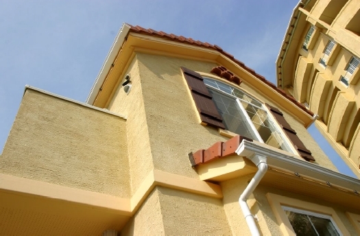 外壁も内装も 住宅を作る際の判断基準をチェック